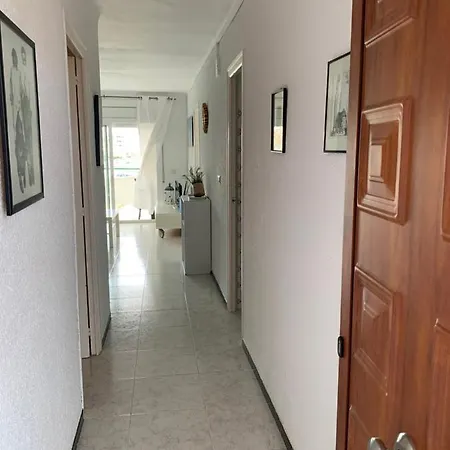 Apartment Bonito En Zona Familiar Roses