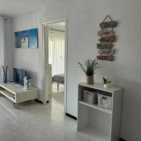 Bonito En Zona Familiar Apartment